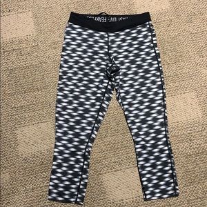 Nike Small Workout Leggings